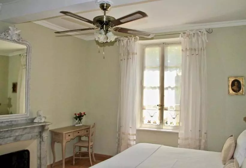 ベッドアンドブレックファースト Sainte Hélène Chambres D Hôtes & Appartement