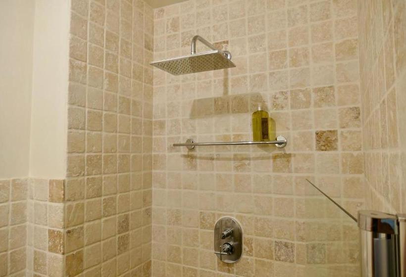 مبيت وإفطار Sainte Hélène Chambres D Hôtes & Appartement