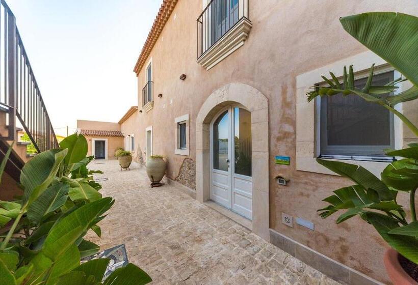 פונדק Casale Milocca