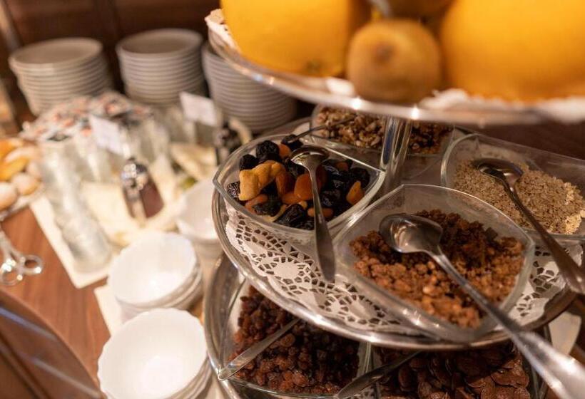 فندق & Café Strandeck