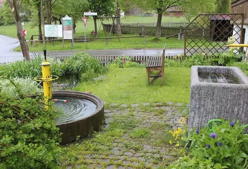 Hotelli Zur Waldesruh