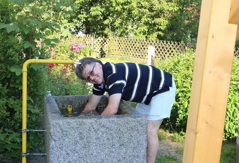 Hotelli Zur Waldesruh