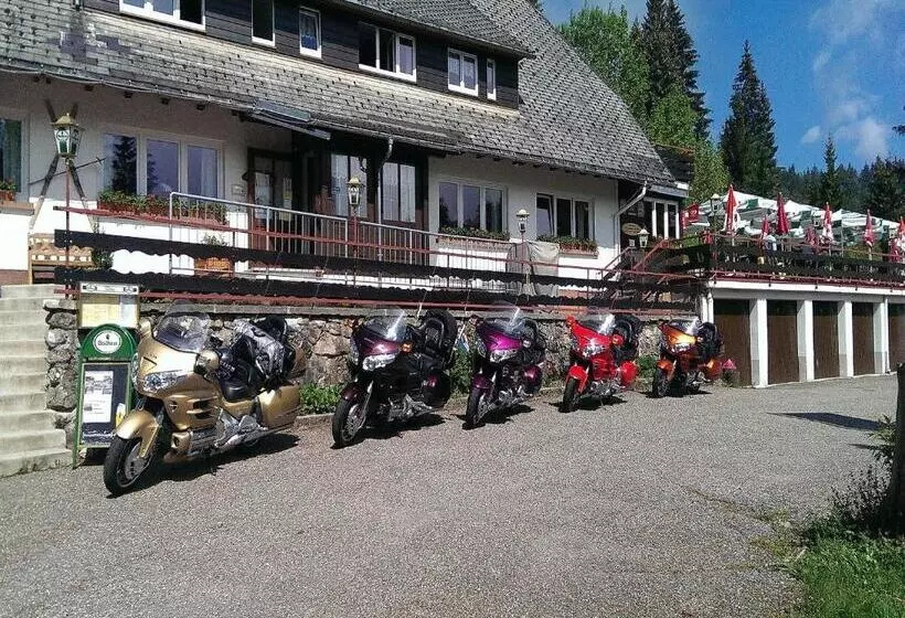 Hotelli Klosterweiherhof