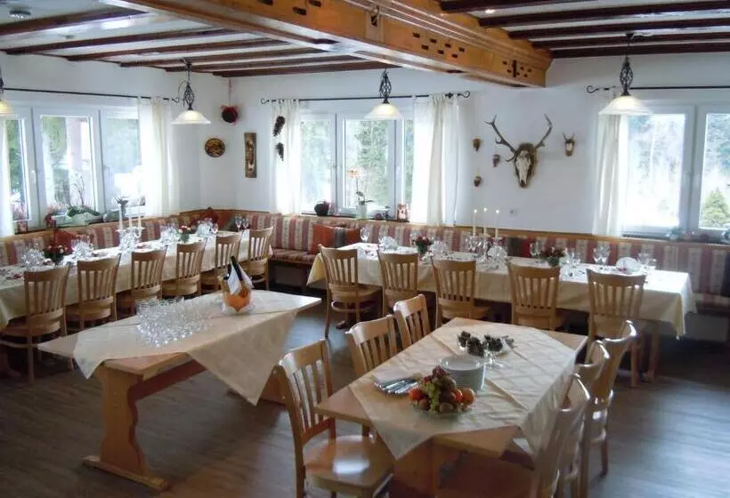 Hotelli Klosterweiherhof
