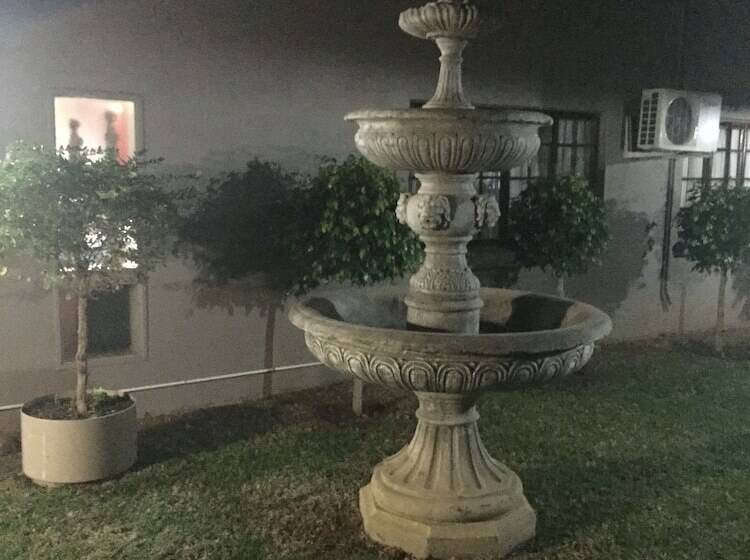 住宿加早餐 Villa Langa B And B