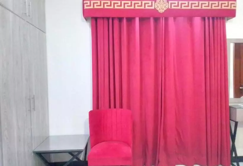 هاستل Dove Inn Hotel Wahdat Road