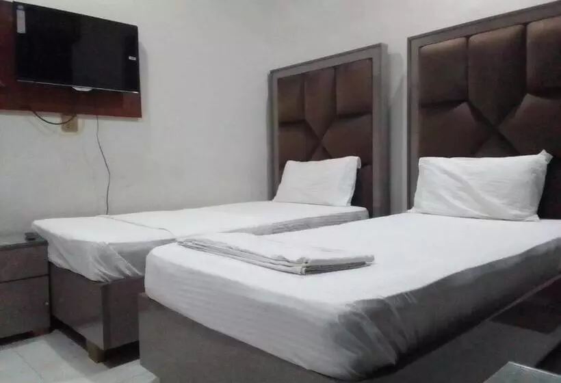 هاستل Dove Inn Hotel Wahdat Road