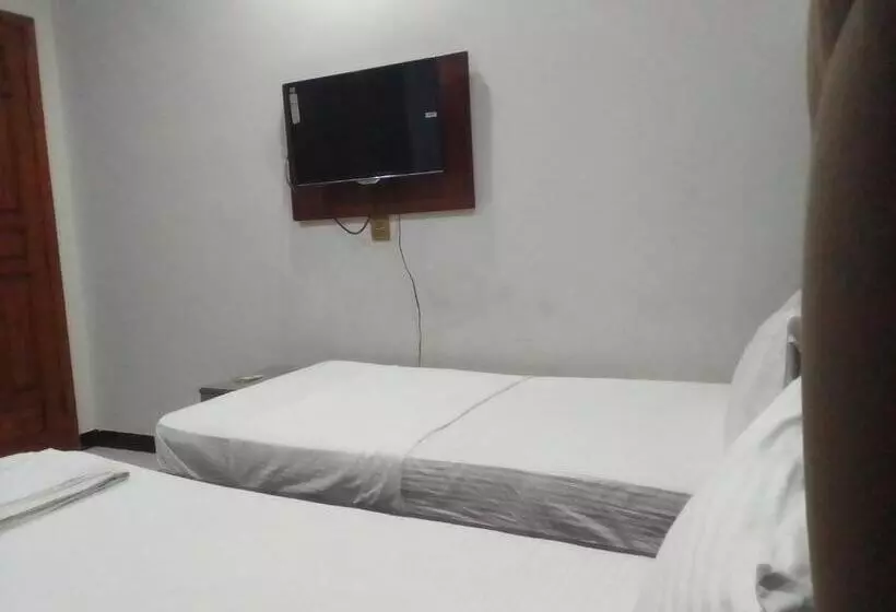 هاستل Dove Inn Hotel Wahdat Road