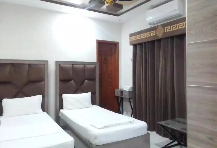 هاستل Dove Inn Hotel Wahdat Road