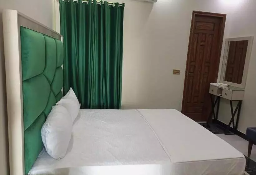 هاستل Dove Inn Hotel Wahdat Road
