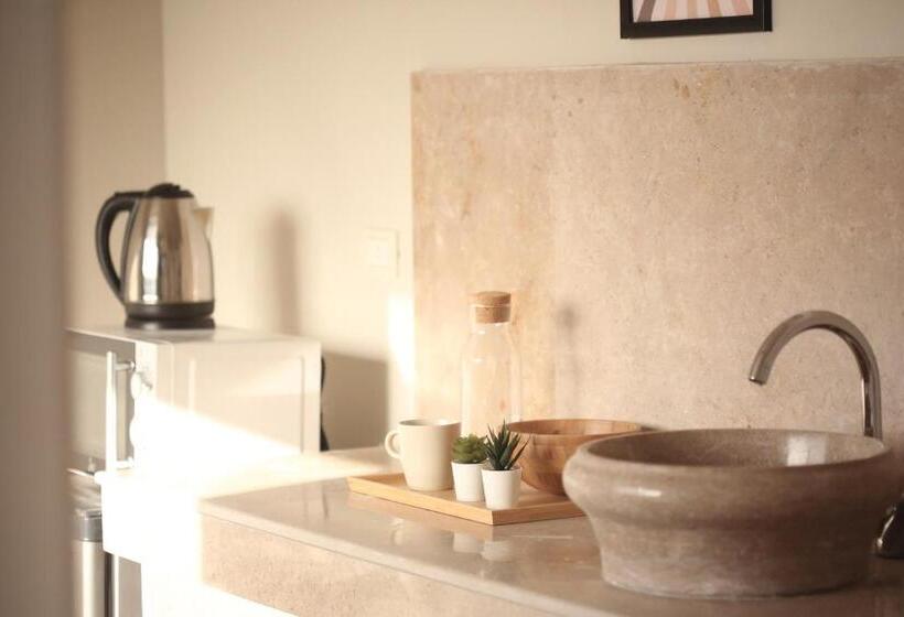 هاستل Seven Stays Sidi Abd El Rahman