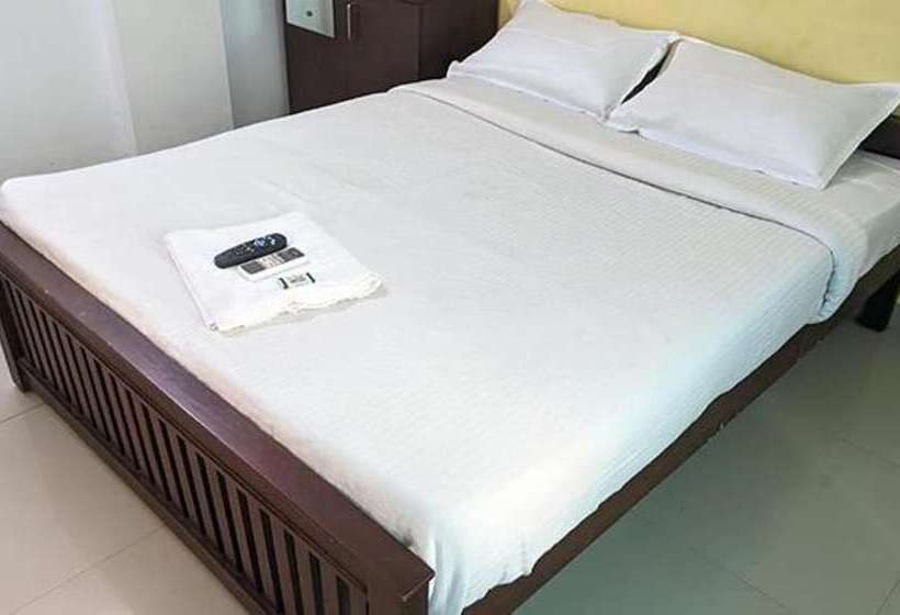 Hôtel Fabexpress Aabriz Residency