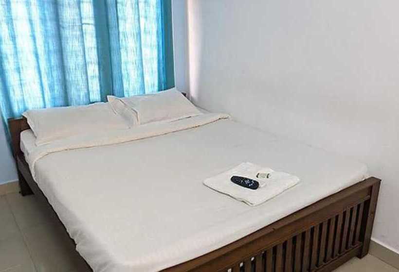 Hôtel Fabexpress Aabriz Residency