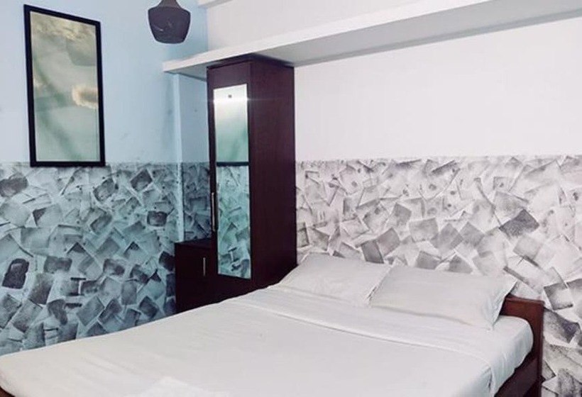 Hôtel Fabexpress Aabriz Residency