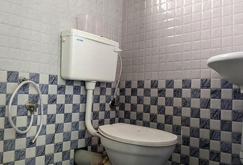 Hôtel Fabexpress Aabriz Residency