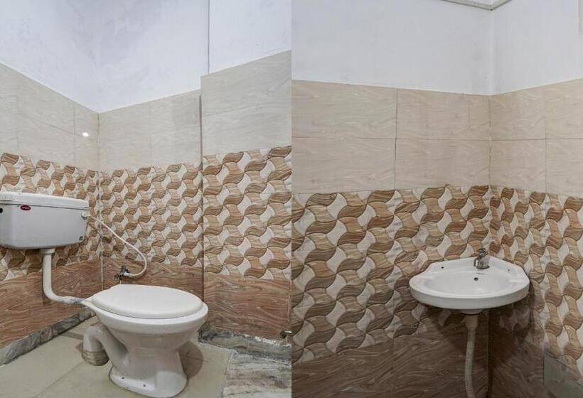 호텔 Flagship The Royal Guest House