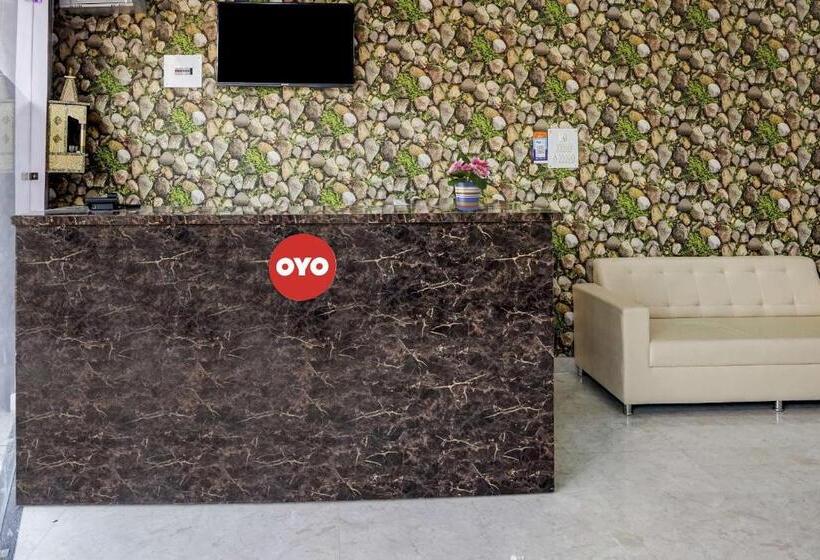 호텔 Flagship The Royal Guest House