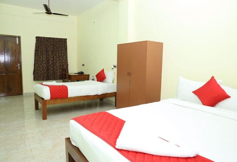 فندق Martine S Residency