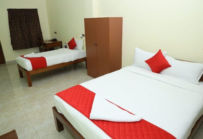 فندق Martine S Residency