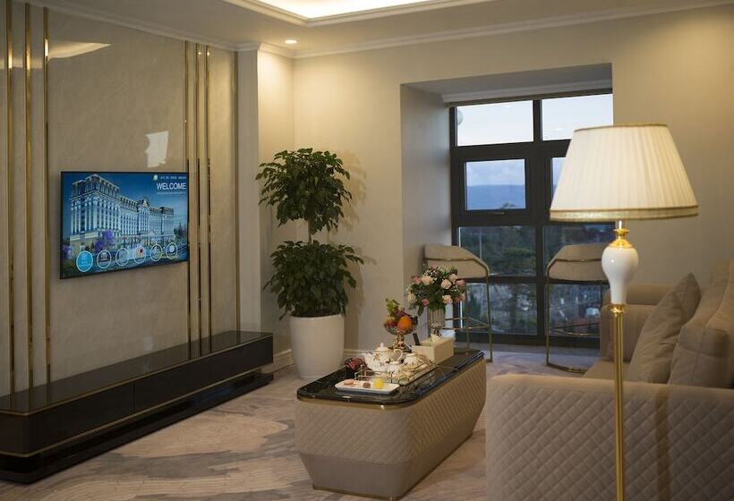 هتل Merperle Dalat