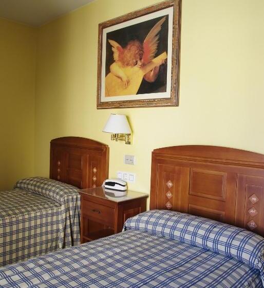 ホテル Restaurante Los Angeles