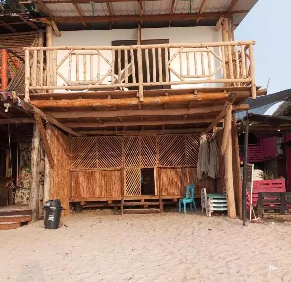 هتل Venido Del Mar