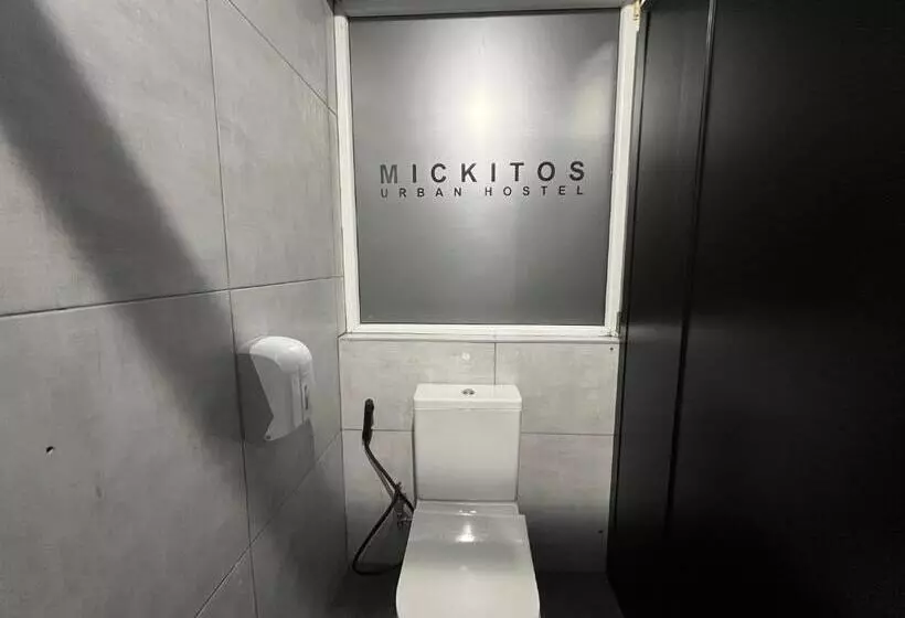 Mickitos Urban Hostel