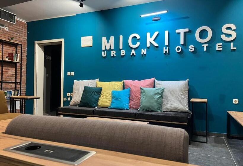 Mickitos Urban Hostel