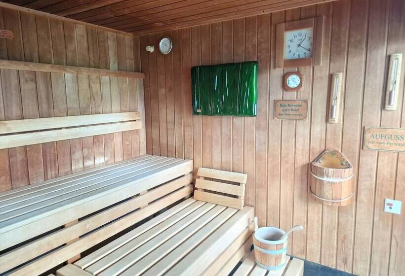 モーテル Green Night