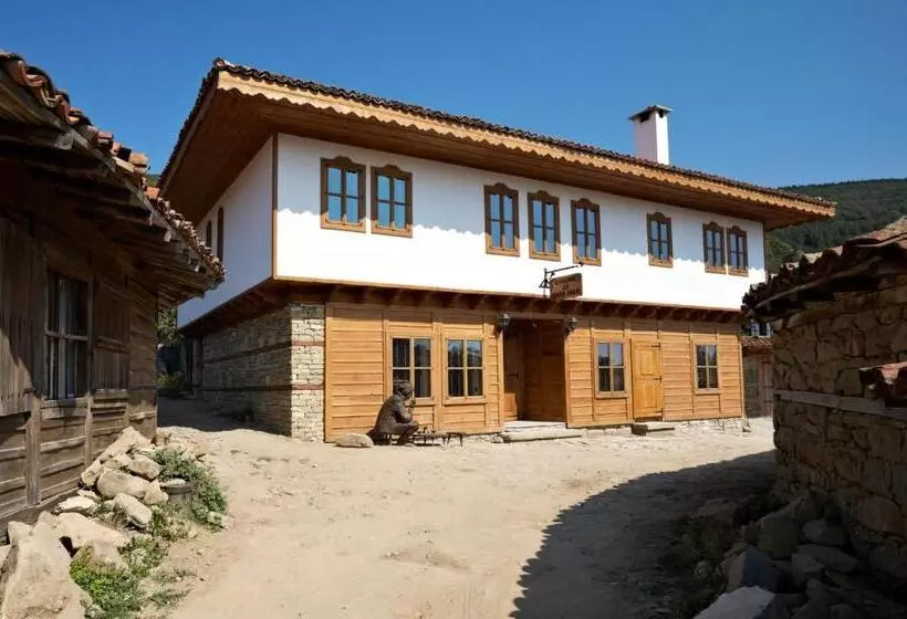 Majatalo Guest House Dimcho Kehaia S Cafe