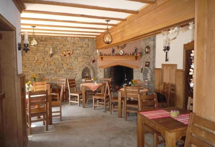 ペンション Guest House Dimcho Kehaia S Cafe