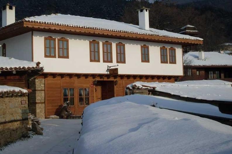 ペンション Guest House Dimcho Kehaia S Cafe