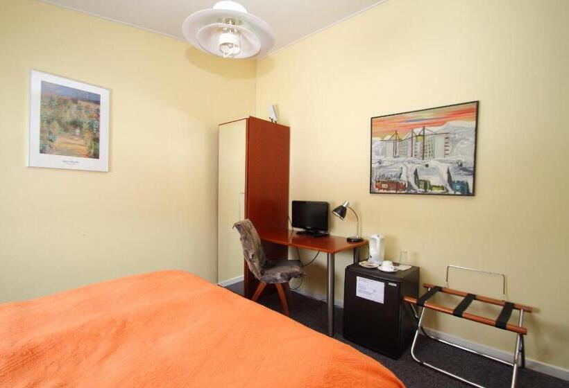 Pensionat Igdlo Guesthouse