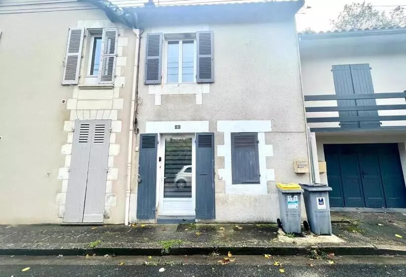 ペンション La Benoîtine   Jolie Maison à Saint Benoît