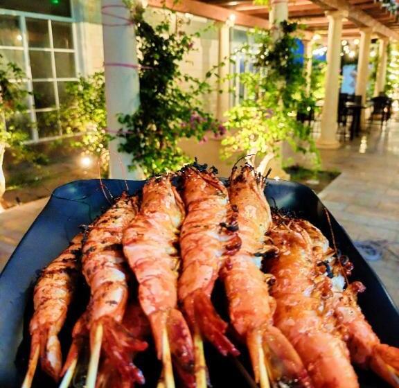 Sea Sunset Hotel Phu Quoc   Welcome To A Mixing World Of Friends