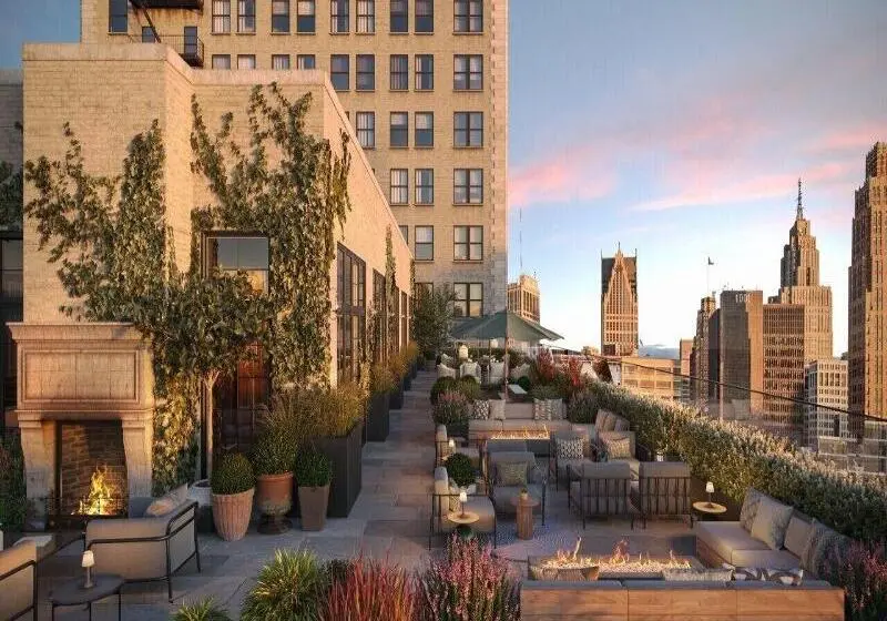 هتل Roost Detroit