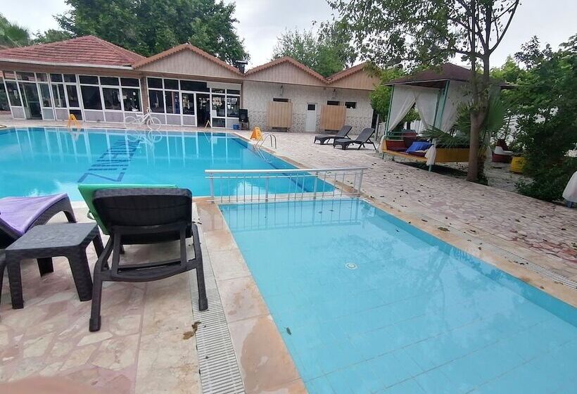 Paşa Restaurant & Pansiyon