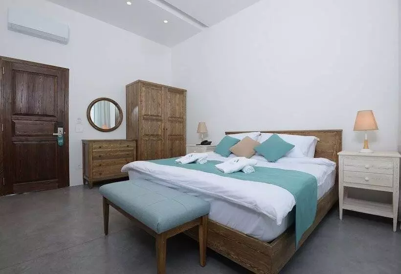 تختخواب و صبحانه Beit Laure