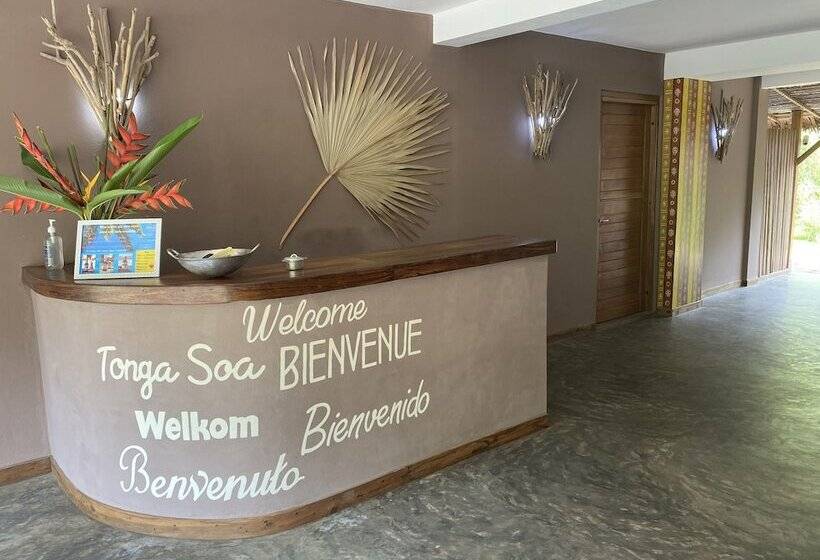 ベッドアンドブレックファースト La Perle Rare