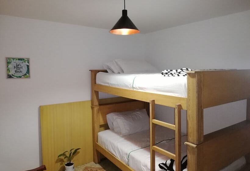 تختخواب و صبحانه Jardin Secreto