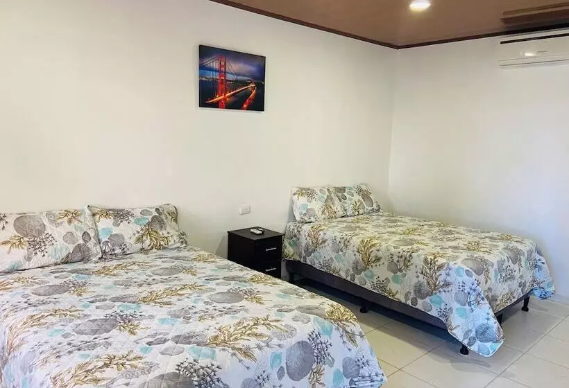 تختخواب و صبحانه Velomares Del Caribe