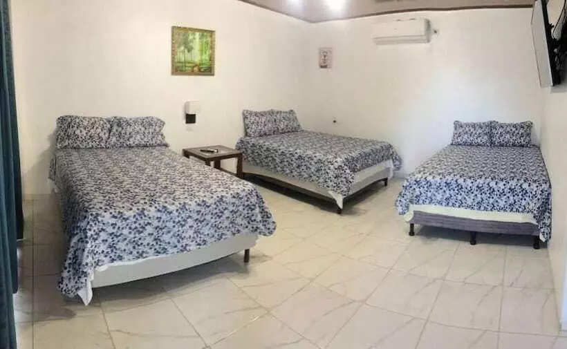 تختخواب و صبحانه Velomares Del Caribe