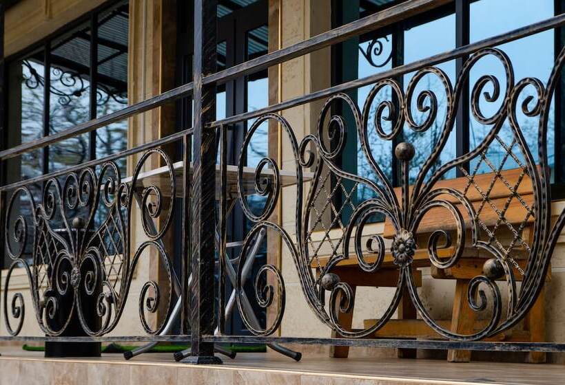 Dosman Hotel Bishkek