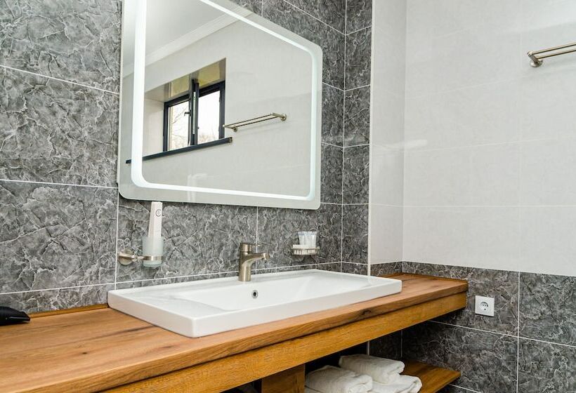 Dosman Hotel Bishkek