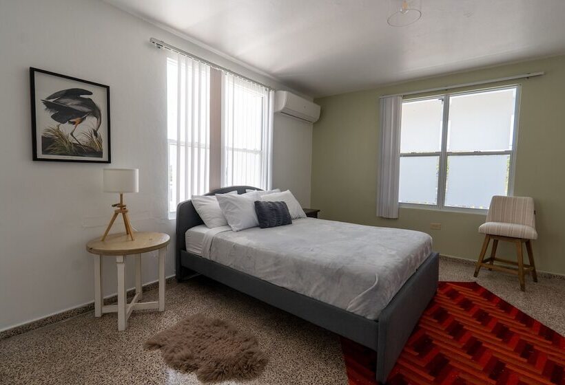 هتل El Flamingo Beach Club