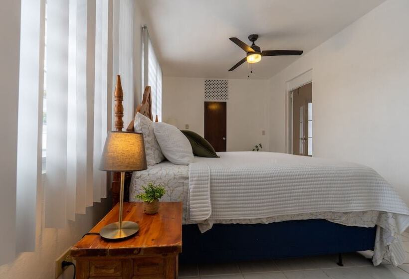 هتل El Flamingo Beach Club