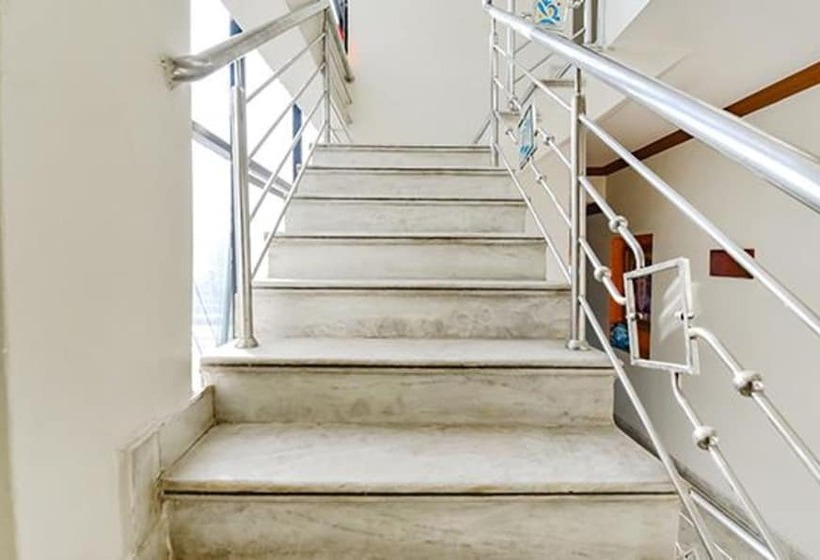 בית מלון כפרי Fabexpress Relax Inn I