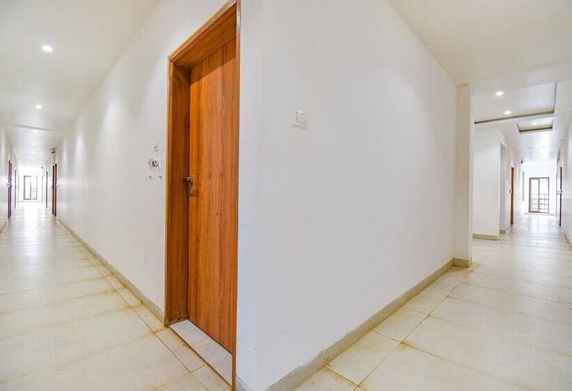 בית מלון כפרי Peninsula Beach Resort By Fab