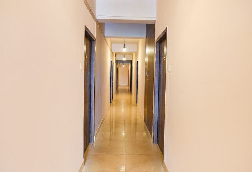 בית מלון כפרי Peninsula Beach Resort By Fab