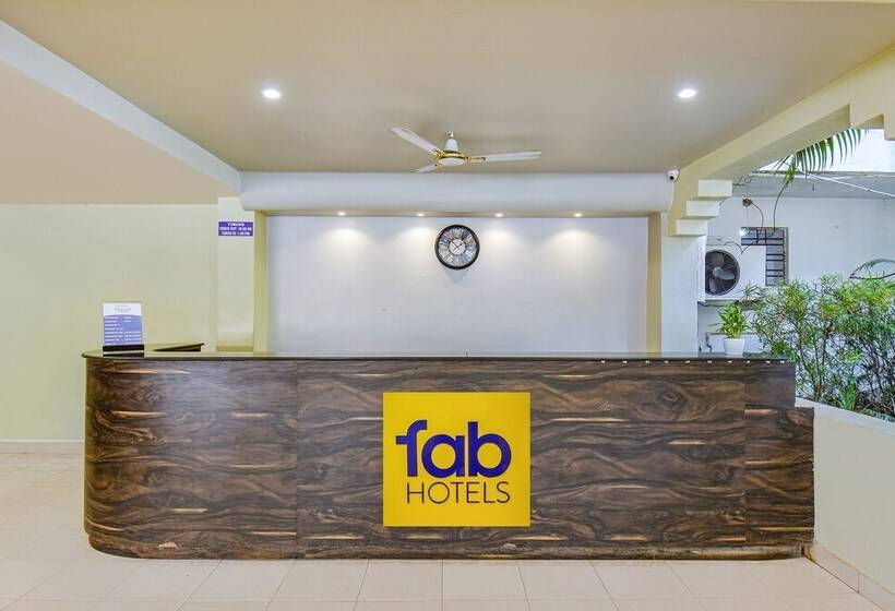 בית מלון כפרי Peninsula Beach Resort By Fab